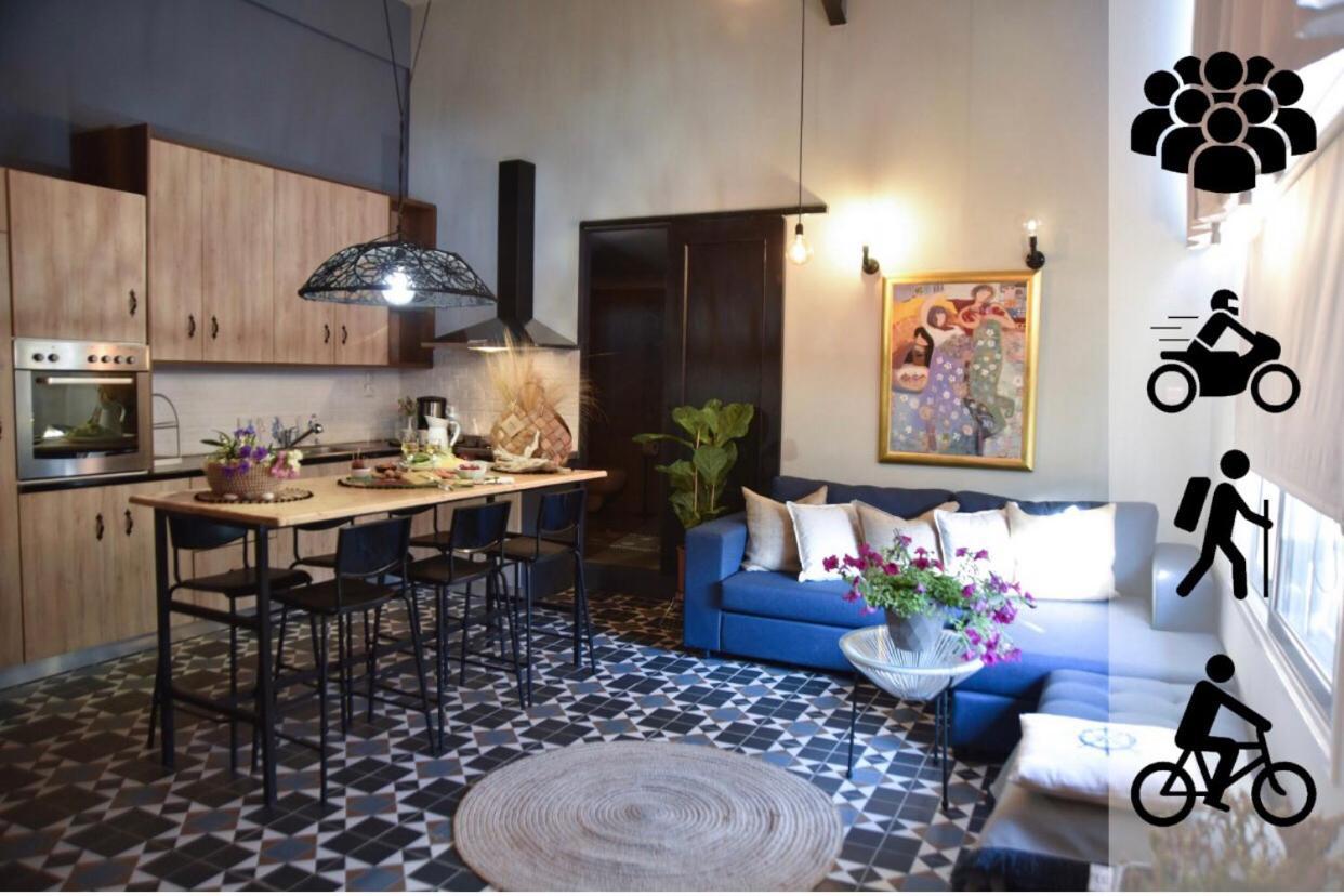 Hospitality In Historical & Mythical Peloponnese 2 Apartamento Corinth Exterior foto