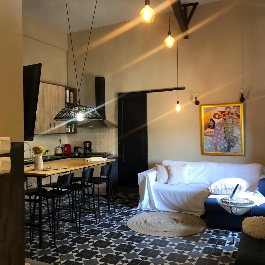 Hospitality In Historical & Mythical Peloponnese 2 Apartamento Corinth Exterior foto